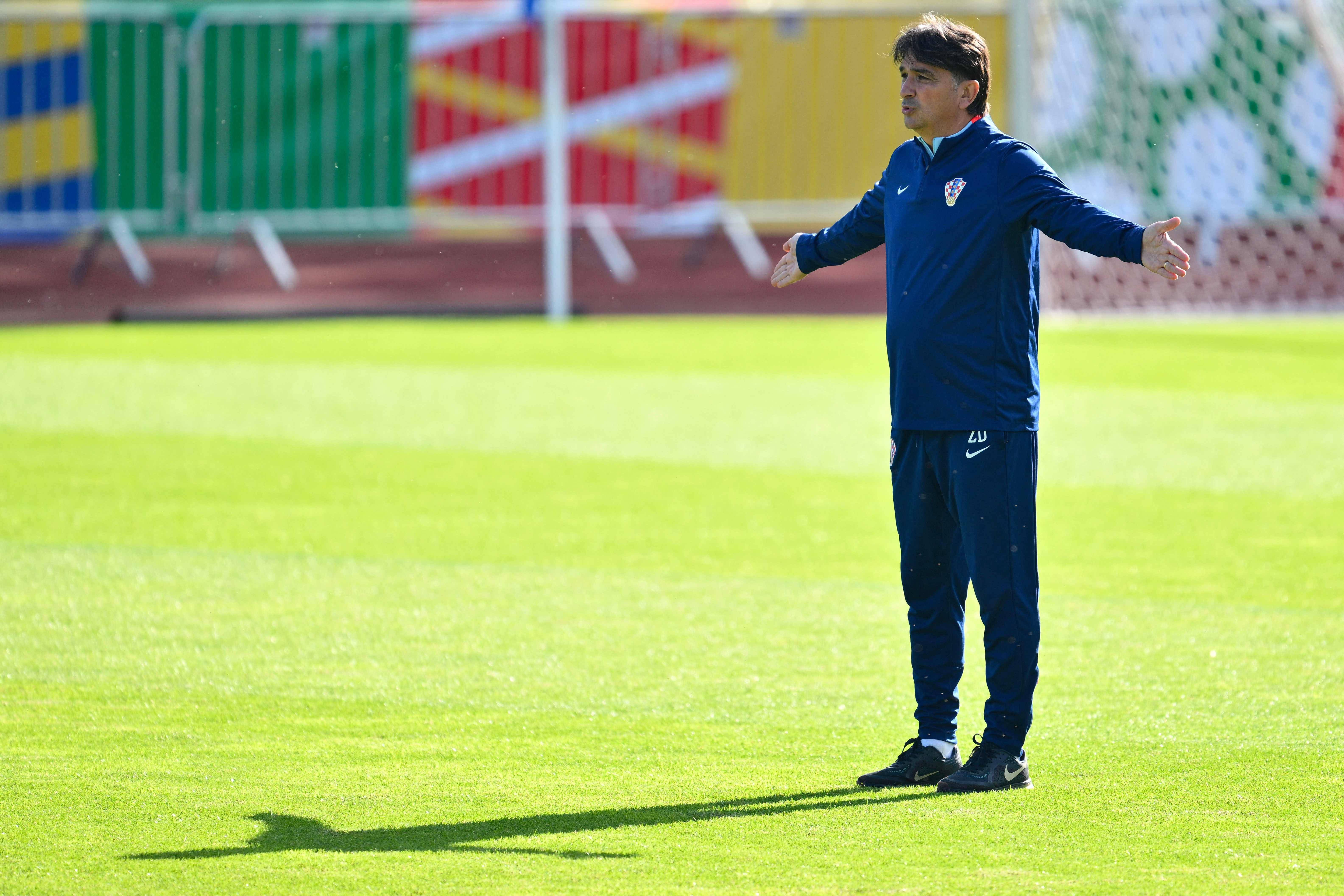 克罗地亚备战欧预赛，力争突破颠峰